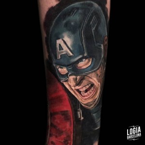 tatuaje_brazo_capitan_america_logiabarcelona_mario_guerrero     